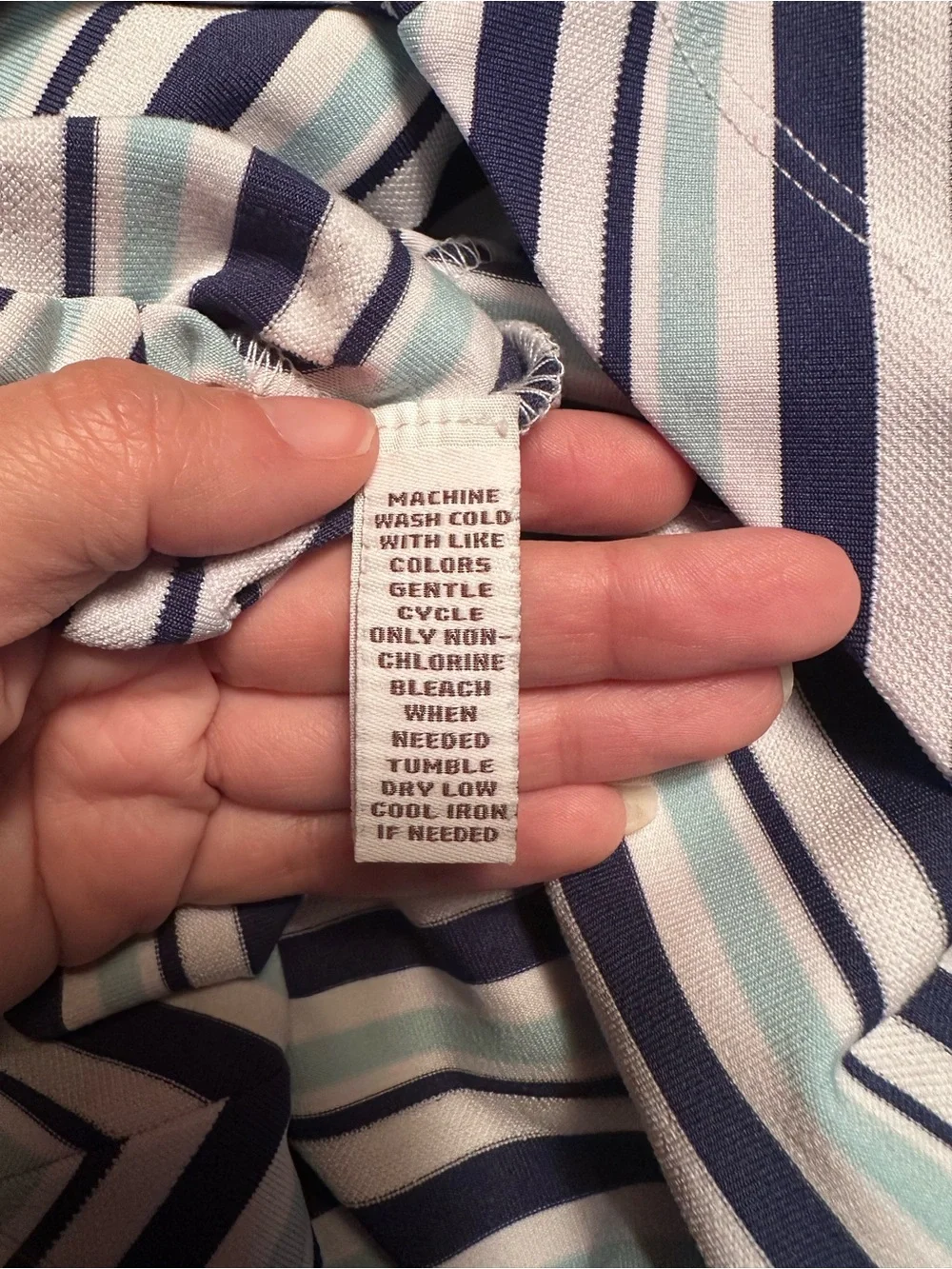 Vtg Wimbledon Diagonal Striped Tennis Skirt in White and Navy Blue Stretchy, S